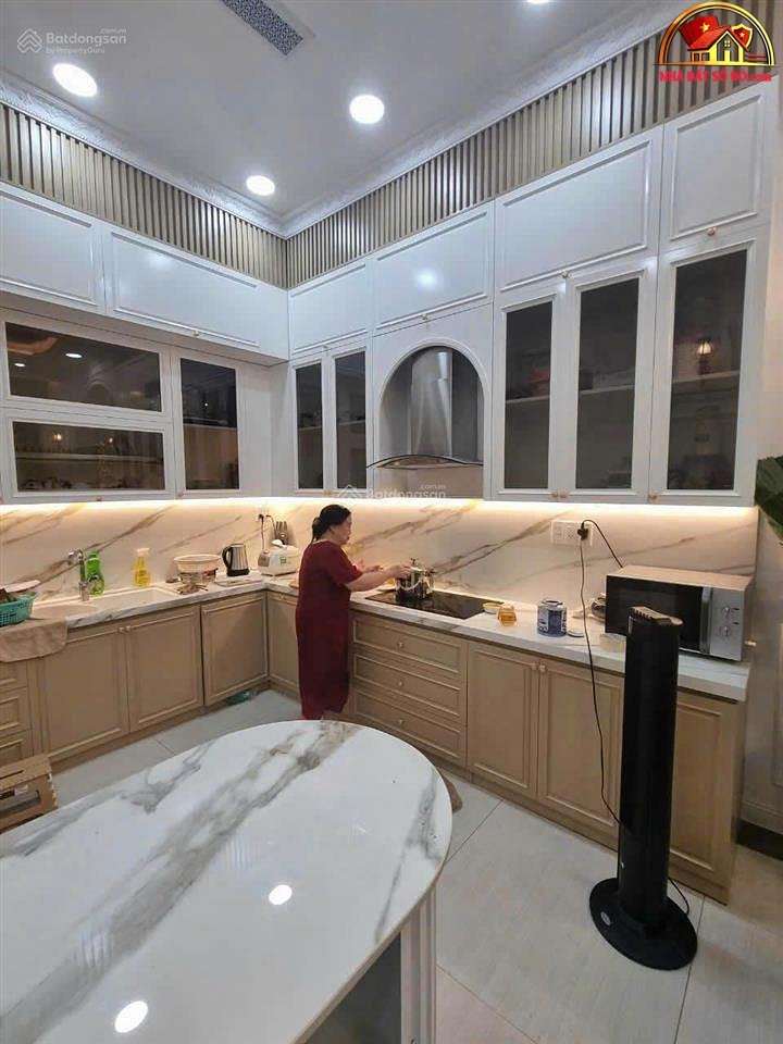 Bán nhà đất Đường Đặng Thùy Trâm – Phường cũ 13 Quận Bình Thạnh – Phường mới 13 – Thành phố Hồ Chí Minh 200 m2 30 tỷ