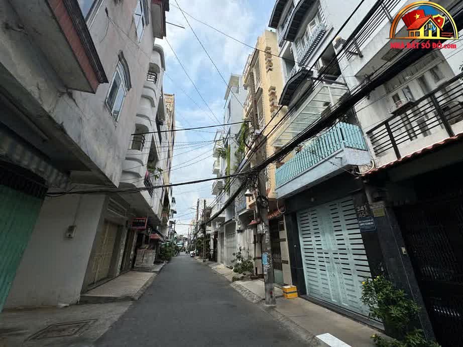 Bán nhà đất Đường Lạc Long Quân – Phường cũ Không xác định – Quận 11 – Phường mới Không xác định – Thành phố Hồ Chí Minh Diện tích 18.9 m2 – Giá thỏa thuận