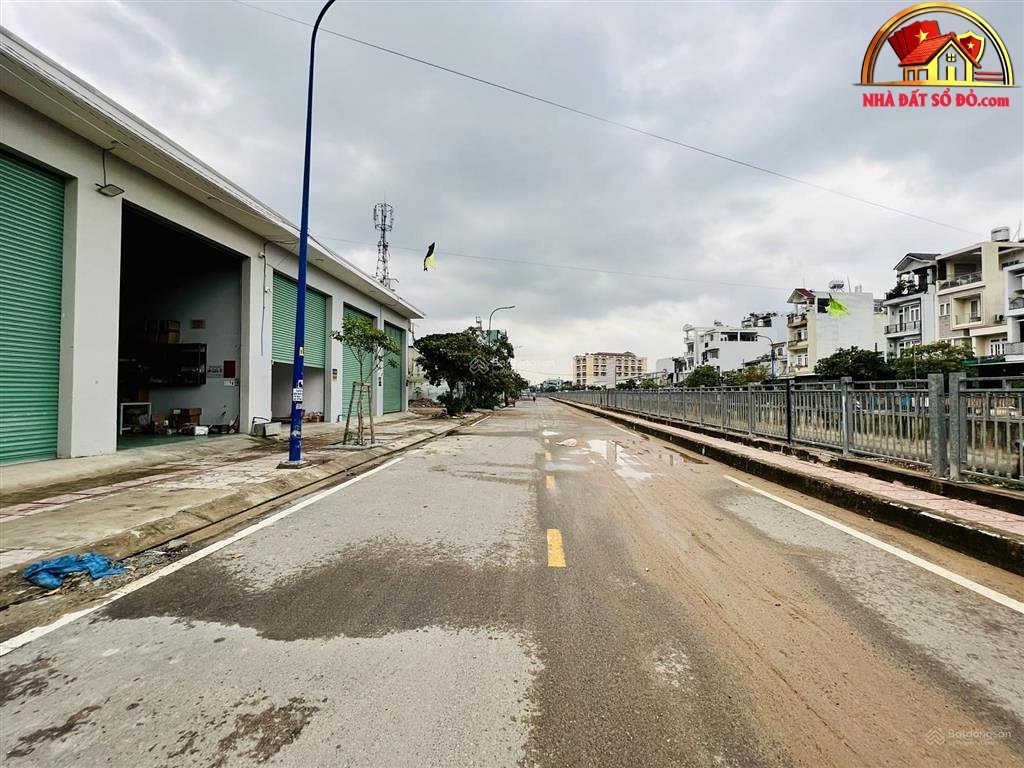 Nhà đất sổ đỏ Đường Kênh Tham Lương – Phường cũ Bình Hưng Hòa Quận Bình Tân – Phường mới Bình Hưng Hòa – Thành phố Hồ Chí Minh diện tích 100 m2 giá 10.5 tỷ