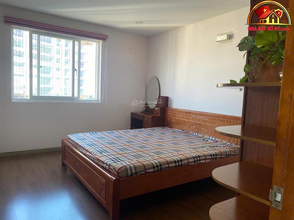 Bán nhà đất đường Nguyên Hồng – Phường cũ – Quận Gò Vấp – Phường mới – Thành phố Hồ Chí Minh diện tích 76 m2 giá 4.95 tỷ