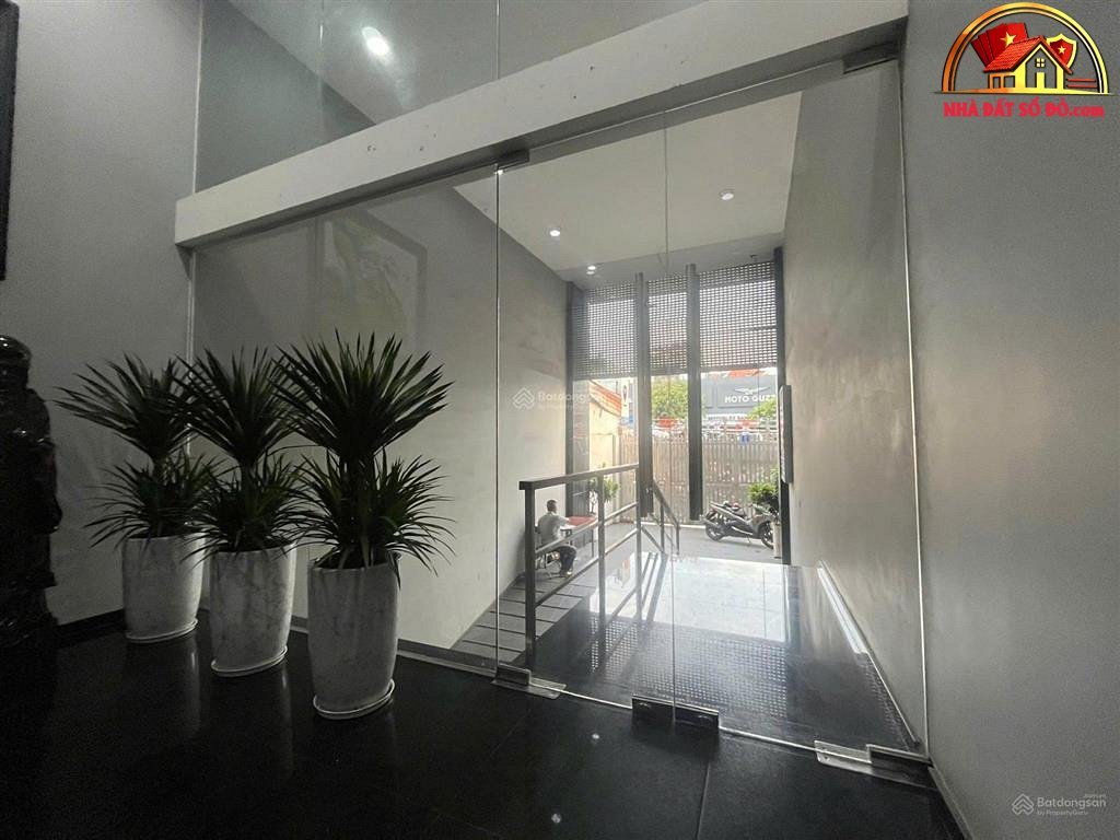 Bán nhà đất Đường Lý Thái Tổ – Phường cũ 9 Quận 10 – Phường mới 9 – Thành phố Hồ Chí Minh 100 m2 41 tỷ
