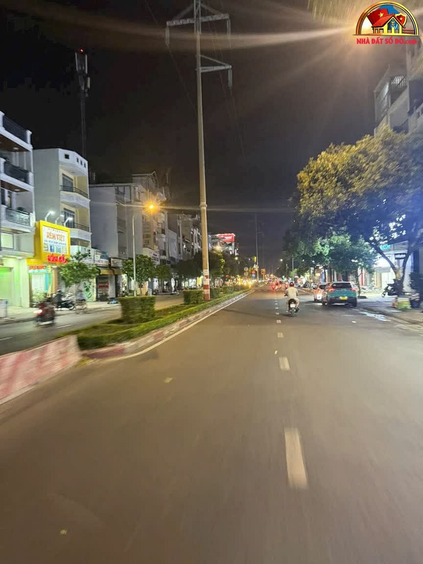 Bán nhà đất Đường Lạc Long Quân – Phường cũ 5 Quận 11 – Phường mới 5 – Thành phố Hồ Chí Minh 80 m² 5.35 tỷ