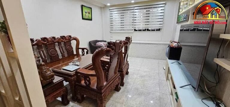 Bán nhà đất Đường C1 – Phường cũ 13 Quận Tân Bình – Phường mới 13 – Thành phố Hồ Chí Minh diện tích 45 m² giá 16.5 tỷ