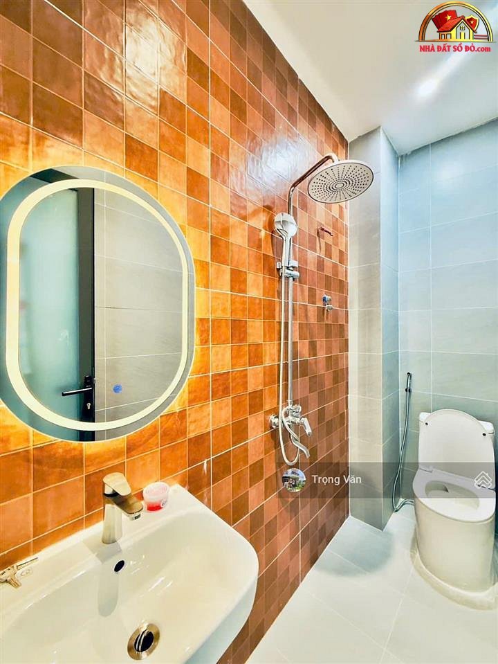 Bán nhà đất Đường Trường Sa – Phường cũ 3 Quận Tân Bình – Phường mới Tân Sơn Hòa – Thành phố Hồ Chí Minh diện tích 24 m2 giá 10.55 tỷ