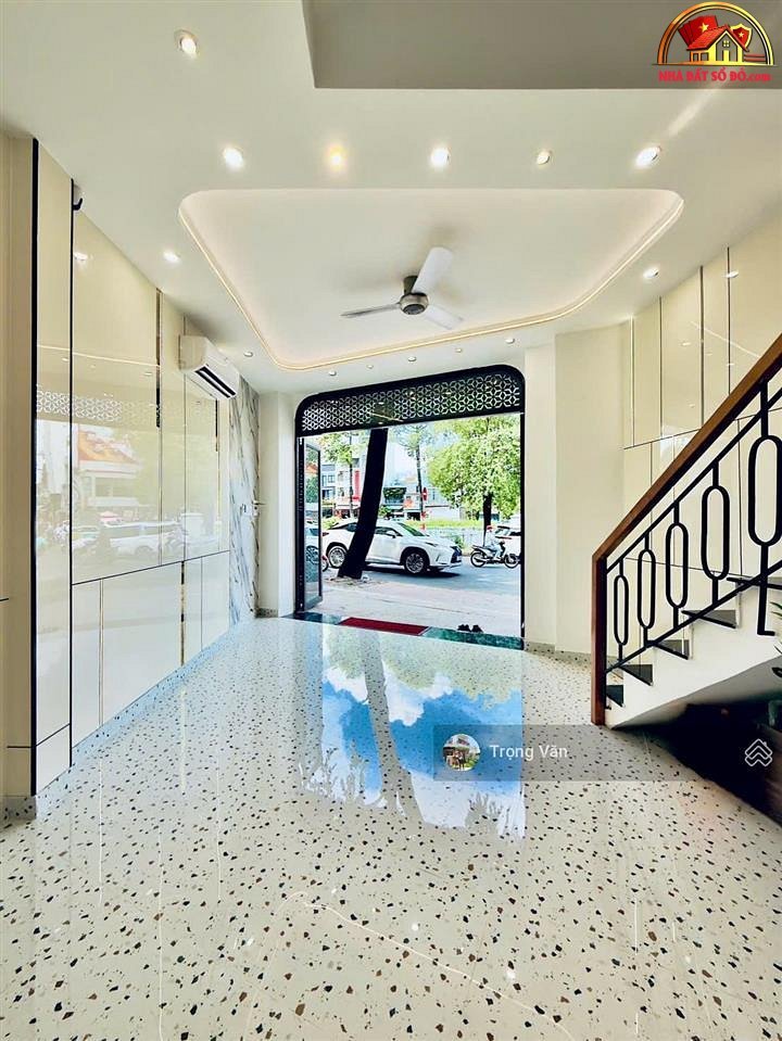Bán nhà đất Đường Trường Sa – Phường cũ 3 Quận Tân Bình – Phường mới Tân Sơn Hòa – Thành phố Hồ Chí Minh diện tích 24 m2 giá 10.55 tỷ