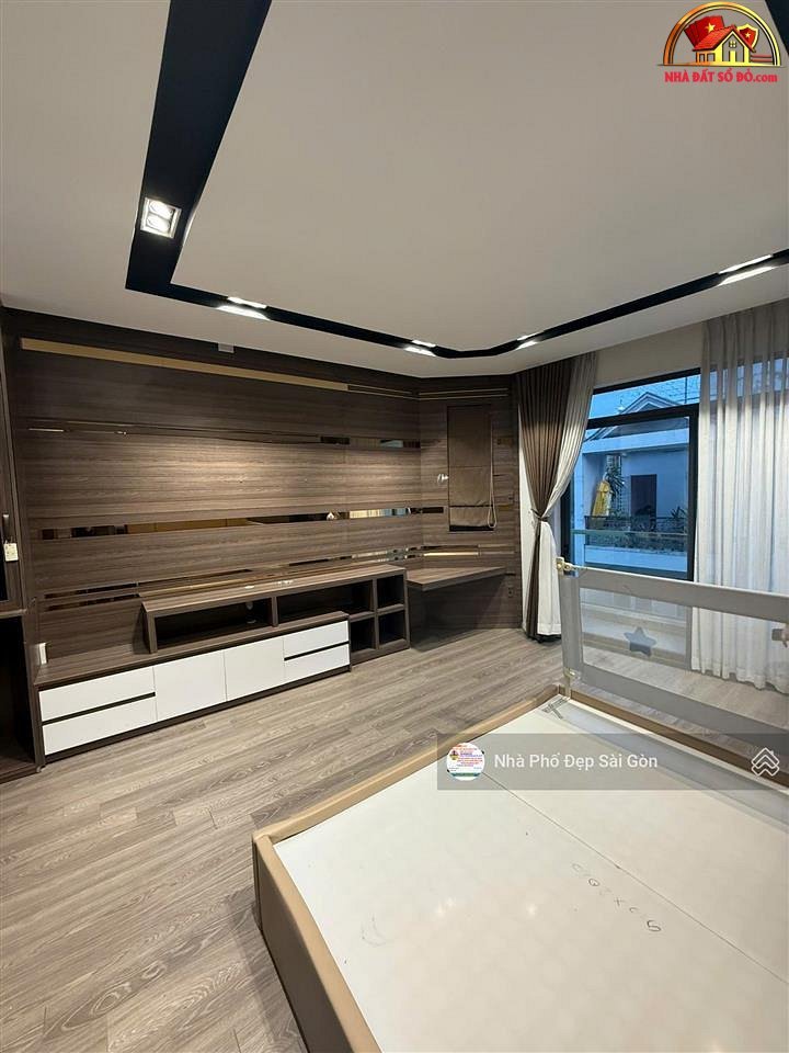 Bán nhà đất Đường Lạc Long Quân – Phường cũ 9 Quận Tân Bình – Phường mới 9 – Thành phố Hồ Chí Minh diện tích 69 m2 giá 15.5 tỷ