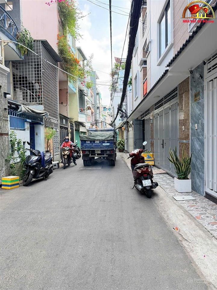 Bán nhà đất Đường Thích Quảng Đức – Phường cũ 15 Quận Phú Nhuận – Phường mới 15 – Thành phố Hồ Chí Minh 55 m2 – 9.2 tỷ