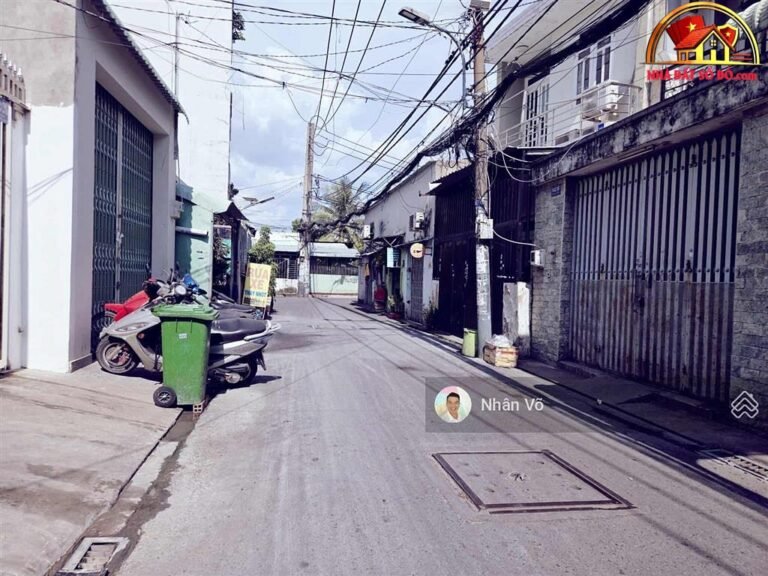 Nhà Đường Tỉnh Lộ 10 – Phường cũ Bình Trị Đông A Quận Bình Tân – Phường mới Bình Trị Đông A – Thành phố Hồ Chí Minh Diện tích 150 m2 Giá 9 tỷ
