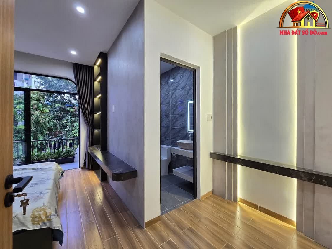Nhà 1 Trệt 2 Lầu Mới Xây Đẹp Tại Đường Nguyễn Triệu Luật – Phường cũ Tân Tạo Quận Bình Tân – Phường mới Tân Tạo – Thành phố Hồ Chí Minh Diện Tích: 120m² Giá: 5.7 tỷ