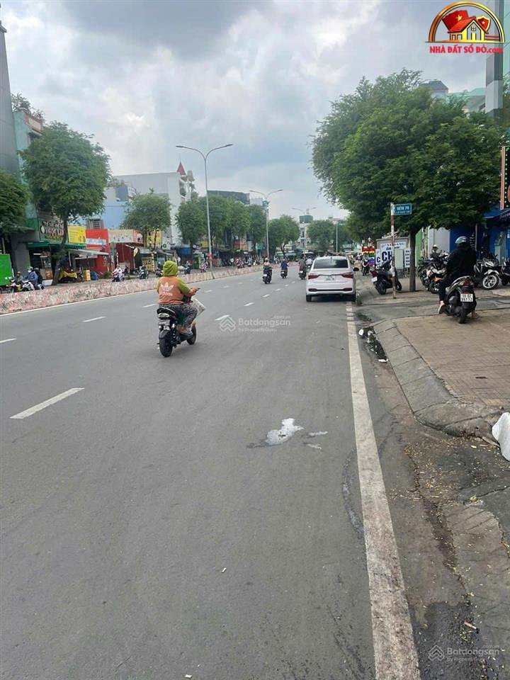 Bán nhà đất Đường Lê Trọng Tấn – Phường cũ Không xác định Quận Bình Tân – Phường mới Không xác định – Thành phố Hồ Chí Minh – Diện tích 66 m2 – Giá 15 tỷ