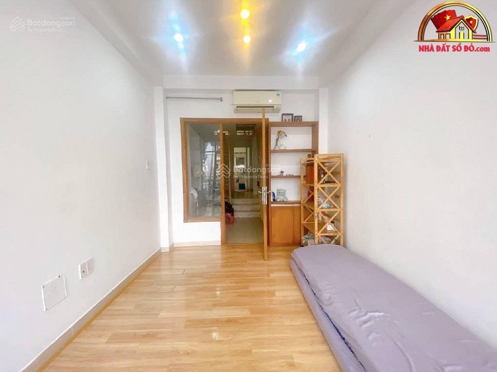 Bán nhà đất Đường 3/2 – Phường cũ 12 Quận 10 – Phường mới 12 – Thành phố Hồ Chí Minh Diện tích 45 m2 – Giá 10.8 tỷ