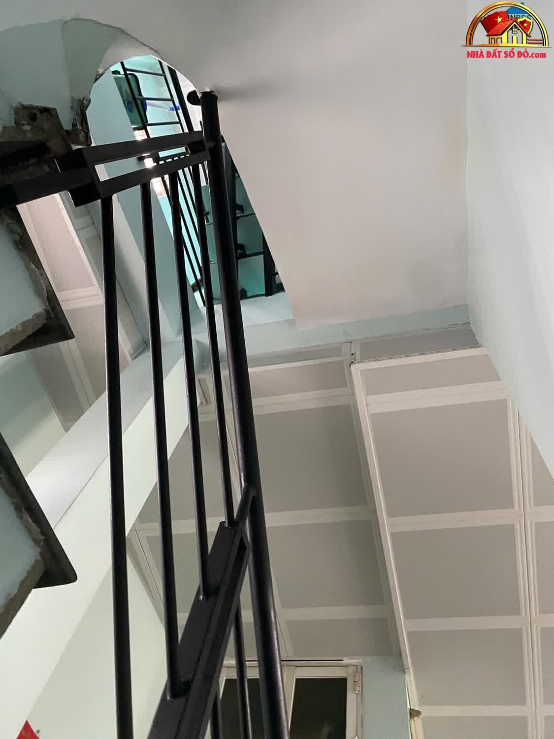 Bán nhà đất Đường Tân Sơn Nhì – Phường cũ Tân Sơn Nhì Quận Tân Phú – Phường mới Tân Sơn Nhì – Thành phố Hồ Chí Minh diện tích 28 m² giá 9.8 tỷ