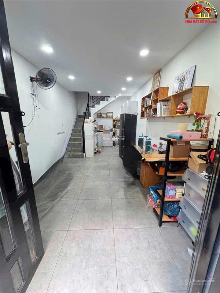 Bán nhà đất Đường Lạc Long Quân – Phường cũ Không xác định – Quận Không xác định – Phường mới Không xác định – Thành phố Hồ Chí Minh 22 m2 4.2 tỷ