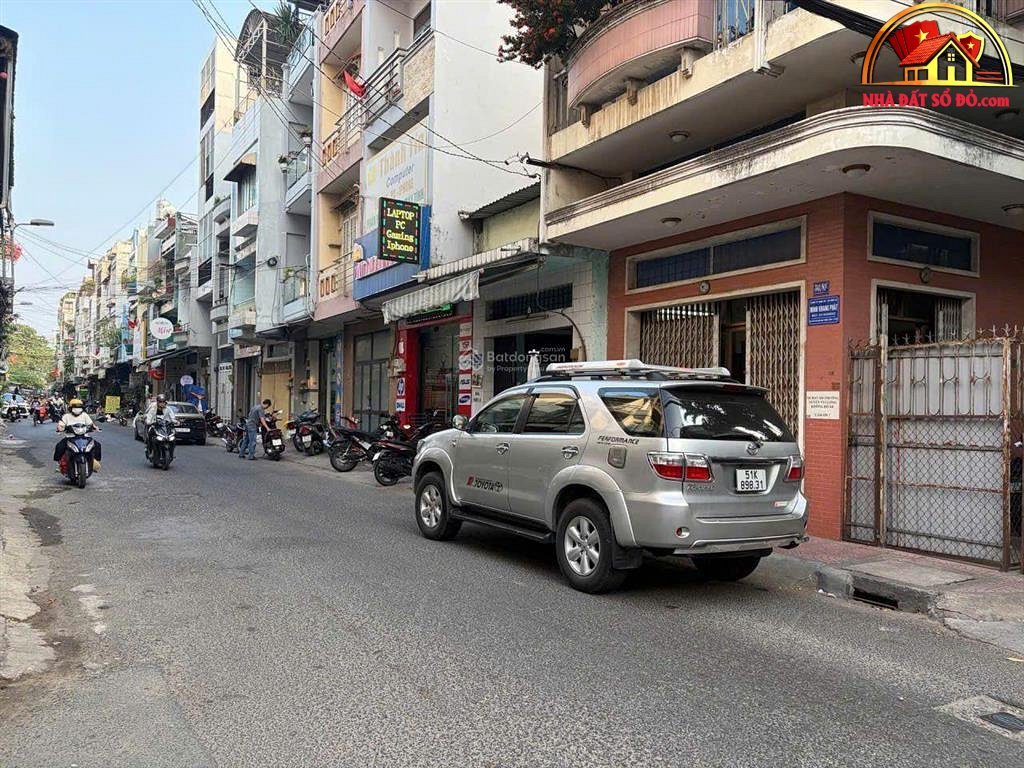 Bán nhà đất Đường Lạc Long Quân – Phường cũ Không xác định – Quận Không xác định – Phường mới Không xác định – Thành phố Hồ Chí Minh 22 m2 4.2 tỷ
