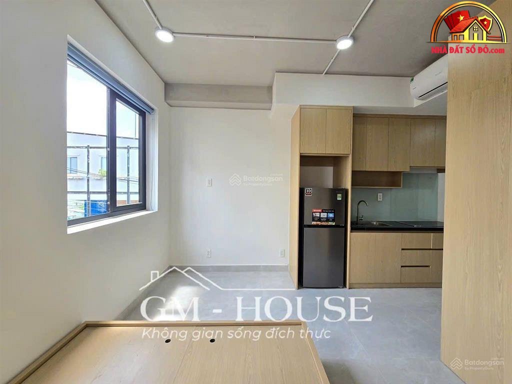 Cho thuê nhà đất Đường Ung Văn Khiêm – Phường cũ Không xác định – Quận Bình Thạnh – Phường mới Không xác định – Thành phố Hồ Chí Minh Diện tích 28m2 Giá 7triệu/tháng