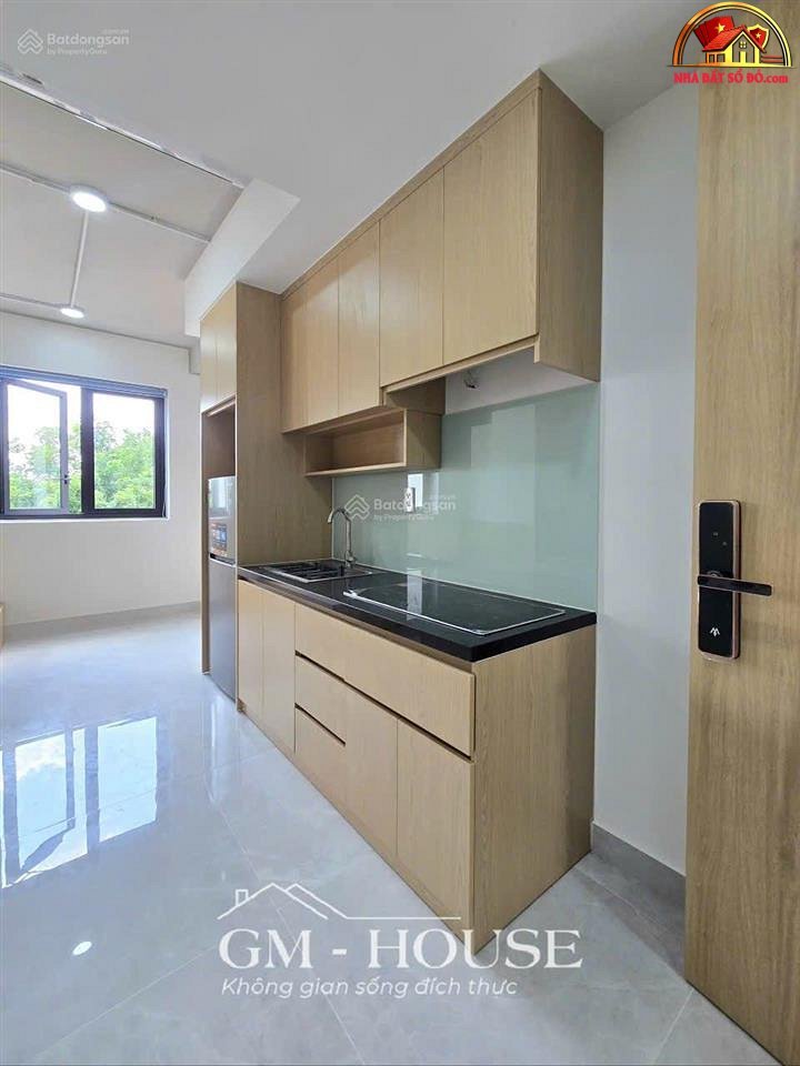 Cho thuê nhà đất Đường Ung Văn Khiêm – Phường cũ Không xác định – Quận Bình Thạnh – Phường mới Không xác định – Thành phố Hồ Chí Minh Diện tích 28m2 Giá 7triệu/tháng