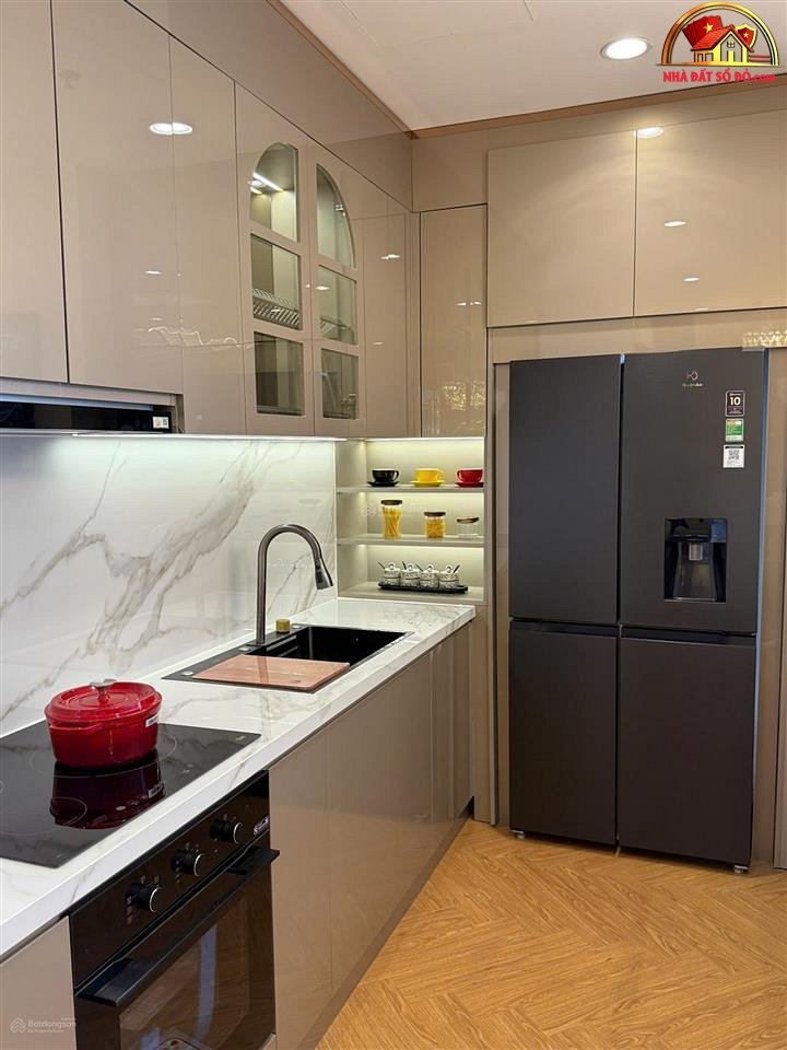 Nhà Chung Cư Vinhomes Central Park Đường Không xác… – Bán nhà trong ngõ, hẻm Quận Bình Thạnh – TP Hồ Chí Minh giá 10 – 15 tỷ
