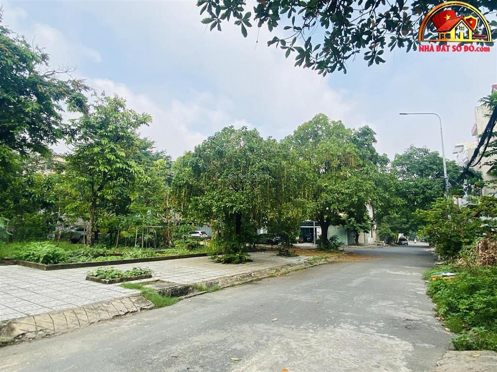 Nhà đẹp 4 tầng kinh doanh sầm uất Đường Lê Thị Riêng – Phường cũ Không xác định – Quận 12 – Phường mới Không xác định – Thành phố Hồ Chí Minh – Diện tích 90 m2 – Giá 8.49 tỷ