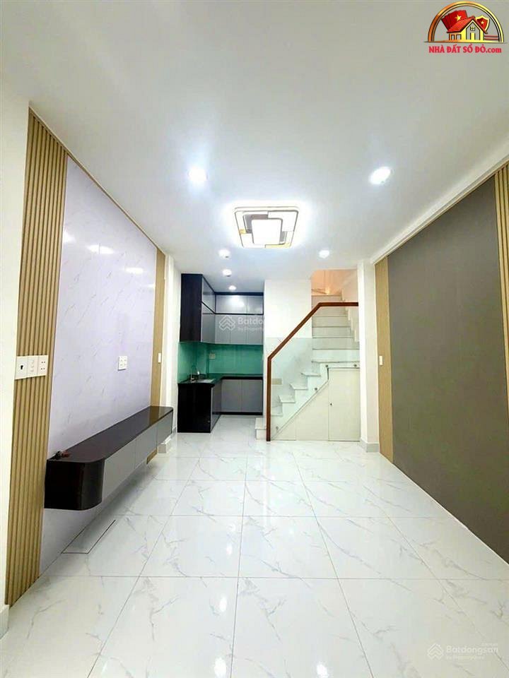 Nhà đẹp hẻm xe hơi Đường Lạc Long Quân – Phường cũ Minh Phụng Quận 11 – Phường mới Minh Phụng – Thành phố Hồ Chí Minh diện tích 24 m2 giá 3.79 tỷ