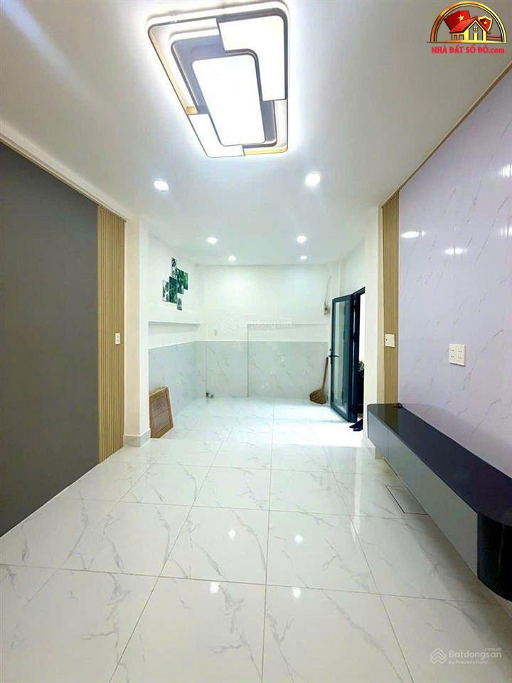 Nhà đẹp hẻm xe hơi Đường Lạc Long Quân – Phường cũ Minh Phụng Quận 11 – Phường mới Minh Phụng – Thành phố Hồ Chí Minh diện tích 24 m2 giá 3.79 tỷ