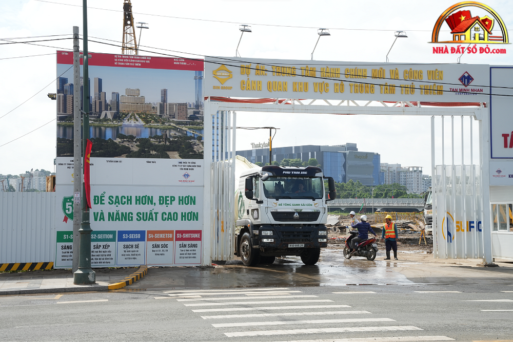 Cận cảnh công trường xây Trung tâm hành chính mới TP.HCM cho 8.000 người làm việc- Ảnh 9. Cận cảnh công trường xây Trung tâm hành chính mới TP.HCM cho 8.000 người làm việc- Ảnh 9.