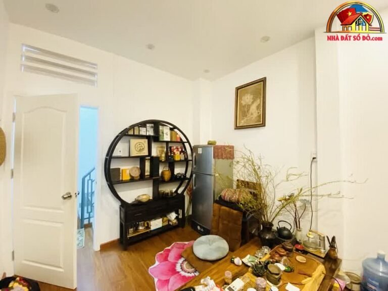 Bán nhà đất Đường Nguyễn Đình Chính – Phường cũ 8 Quận Phú Nhuận – Phường mới 8 – Thành phố Hồ Chí Minh Diện tích 32 m² Giá 9.97 tỷ