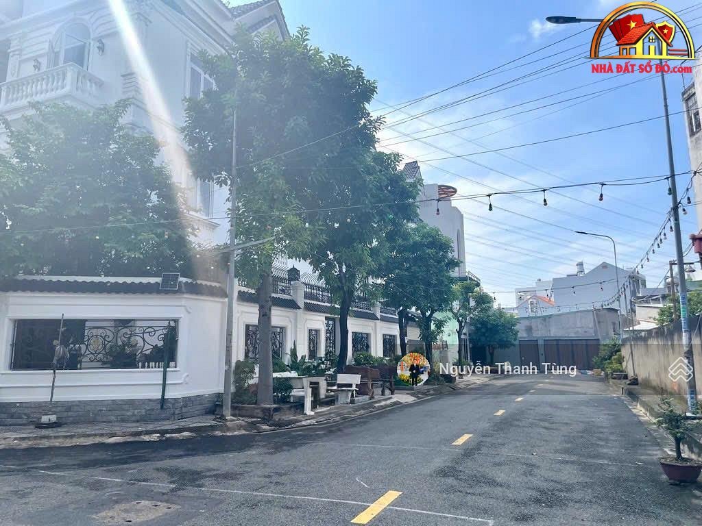 Nhà 4 tầng thang máy khu VIP đường Nguyễn Ảnh Thủ – Phường cũ Tân Chánh Hiệp Quận 12 – Phường mới Tân Chánh Hiệp – Thành phố Hồ Chí Minh Diện tích 135 m2 – Giá 9.7 tỷ