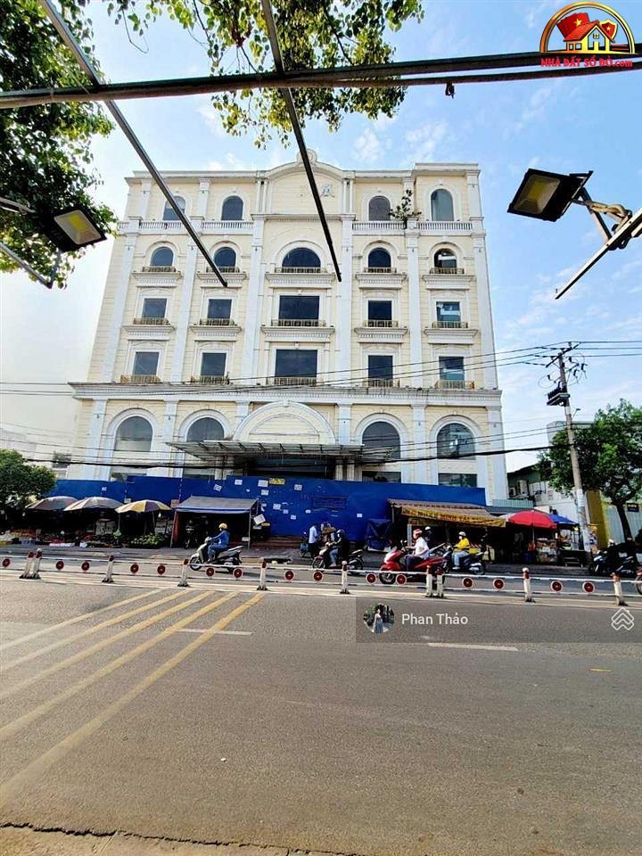Bán nhà đất Đường Phan Đăng Lưu – Phường cũ Không xác định – Quận Không xác định – Phường mới Không xác định – Thành phố Hồ Chí Minh 1200 m2 250 tỷ