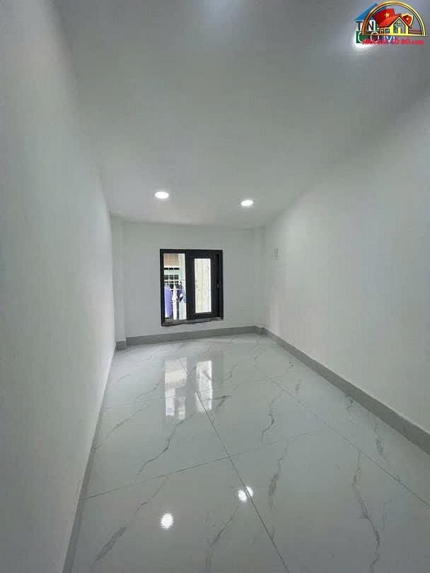 Nhà Đẹp Giá Rẻ Trung Tâm Quận 10 – 3 Tầng Chỉ 1.2 Tỷ, Sổ Hồng Riêng – Bán nhà đất Đường Cách Mạng Tháng Tám – Phường cũ Không xác định – Quận 10 – Phường mới Không xác định – Thành phố Hồ Chí Minh 6m² 1.2 tỷ