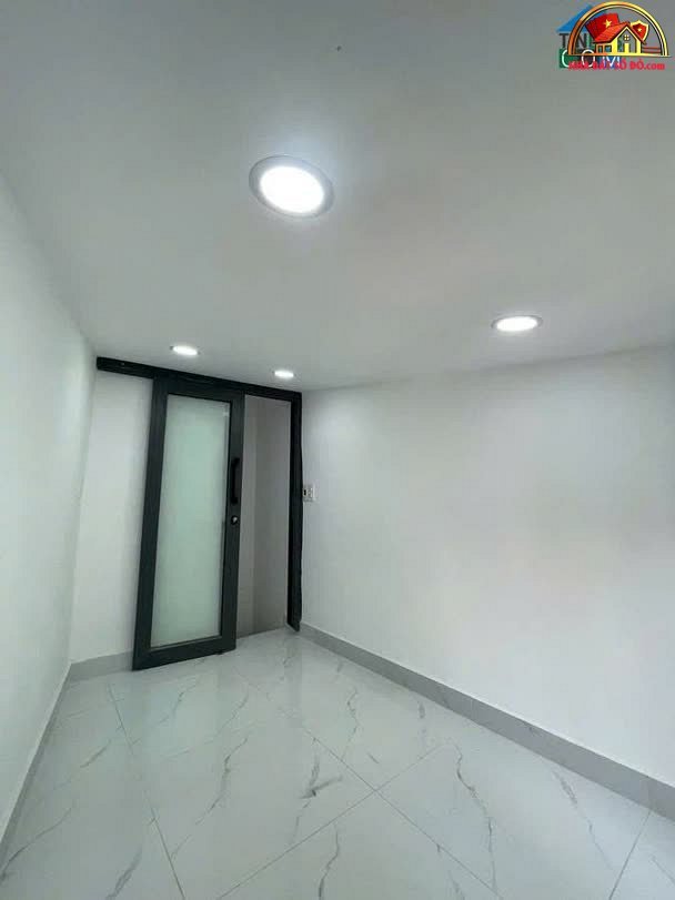 Nhà Đẹp Giá Rẻ Trung Tâm Quận 10 – 3 Tầng Chỉ 1.2 Tỷ, Sổ Hồng Riêng – Bán nhà đất Đường Cách Mạng Tháng Tám – Phường cũ Không xác định – Quận 10 – Phường mới Không xác định – Thành phố Hồ Chí Minh 6m² 1.2 tỷ