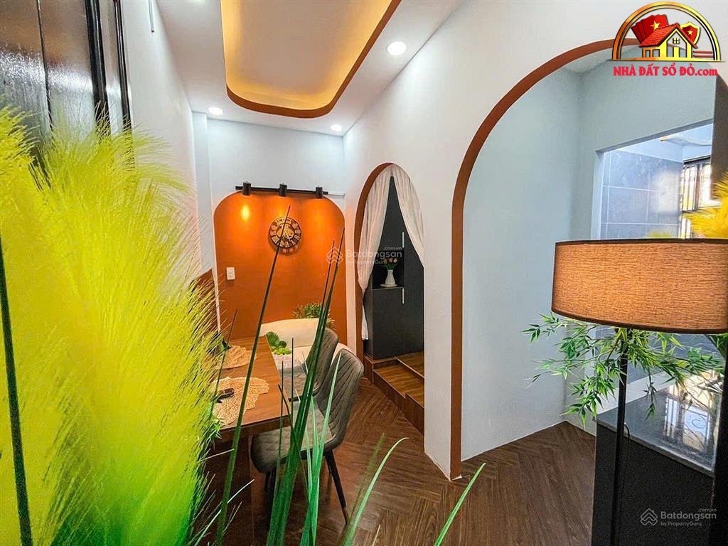 Cho thuê nhà đất Đường Nguyễn Tri Phương – Phường cũ Không xác định – Quận 10 – Phường mới Không xác định – Thành phố Hồ Chí Minh Diện tích 40 m2 – Giá 6.3 triệu