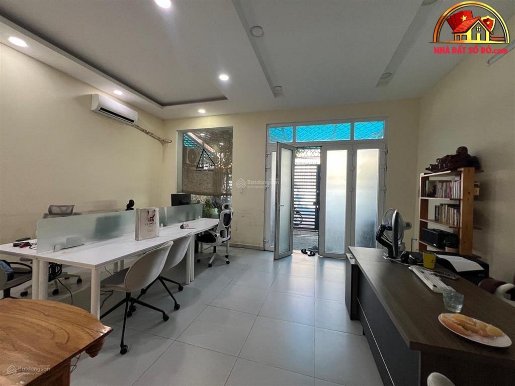 Bán nhà đất Đường Dương Quảng Hàm – Phường cũ Không xác định – Quận Không xác định – Phường mới Không xác định – Thành phố Hồ Chí Minh 96m2 13 tỷ