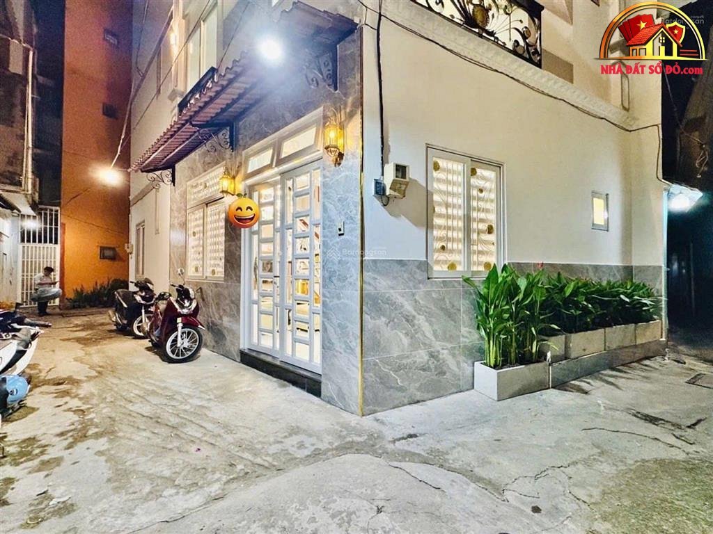Bán nhà đất Đường Thích Quảng Đức – Phường cũ – Quận Phú Nhuận – Phường mới – Thành phố Hồ Chí Minh diện tích 28 m2 giá 5.98 tỷ
