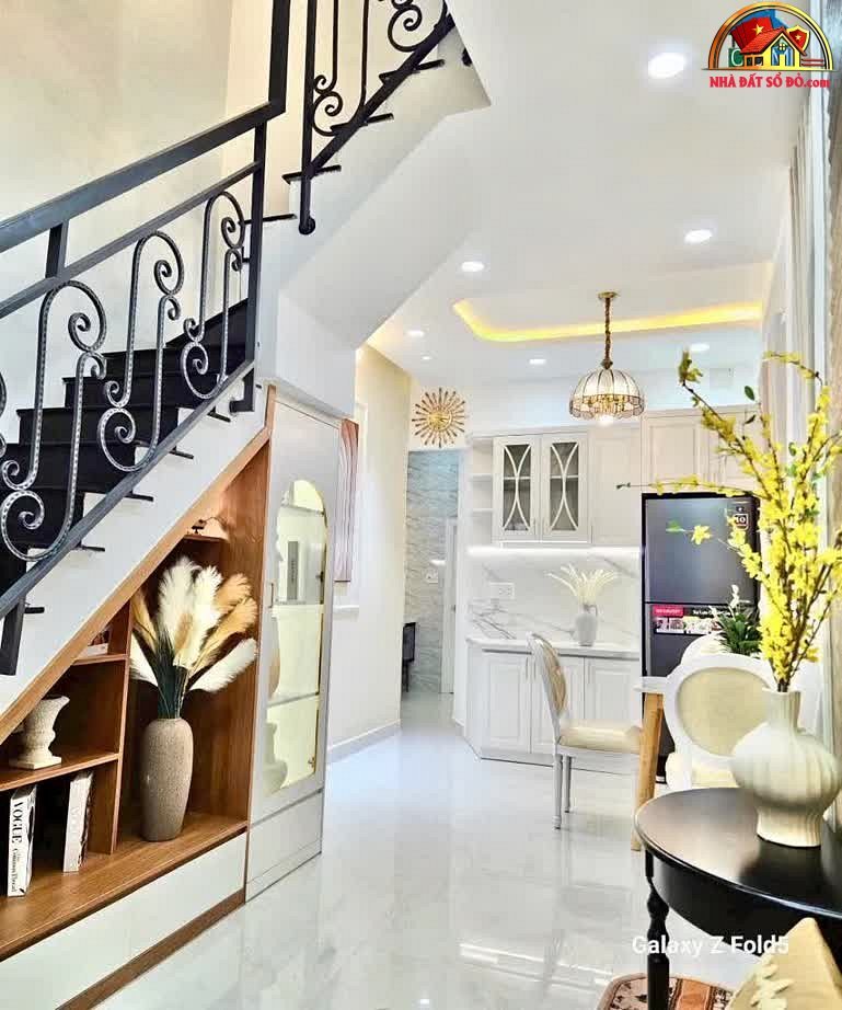 Bán nhà đất Đường Hoàng Văn Thụ – Phường cũ 9 Quận Phú Nhuận – Phường mới 9 – Thành phố Hồ Chí Minh diện tích 30 m² giá 5.98 tỷ