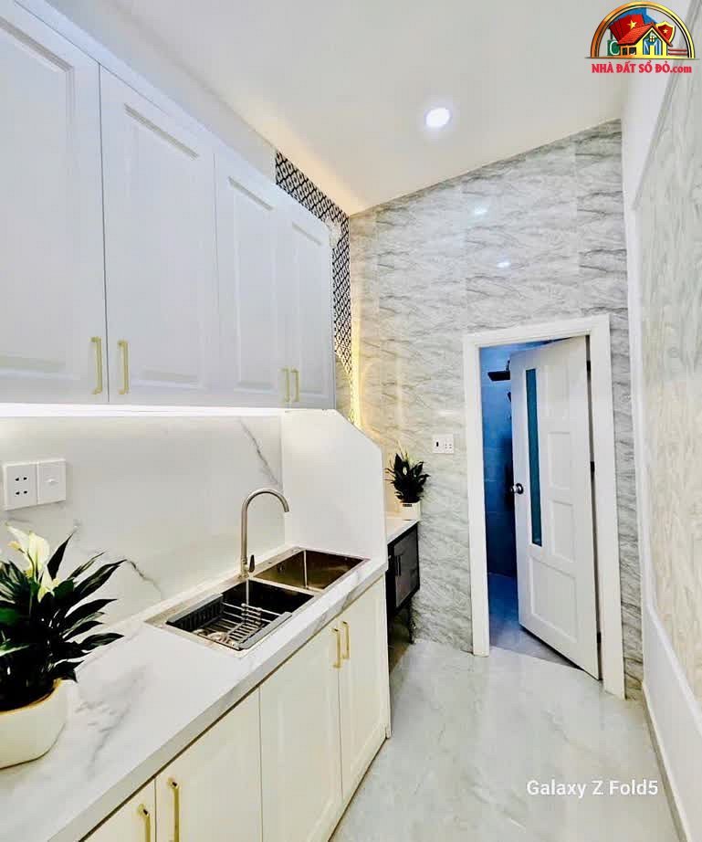 Bán nhà đất Đường Hoàng Văn Thụ – Phường cũ 9 Quận Phú Nhuận – Phường mới 9 – Thành phố Hồ Chí Minh diện tích 30 m² giá 5.98 tỷ
