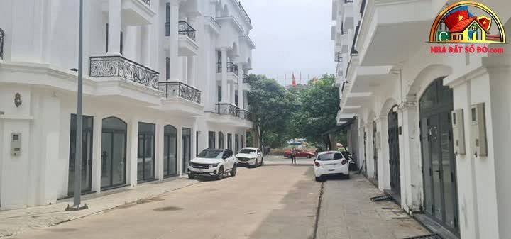 Bán nhà đất Đường 19 – Phường cũ Không xác định – Quận 6 – Phường mới Không xác định – Thành phố Hồ Chí Minh – Diện tích 330 m² – Giá 5.1 tỷ