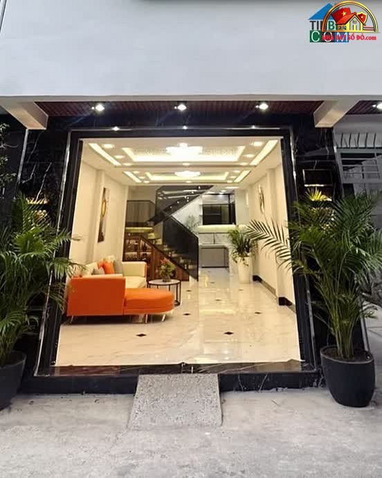 Bán nhà đất Đường Hồng Bàng – Phường cũ Không xác định – Quận 6 – Phường mới Không xác định – Thành phố Hồ Chí Minh 42 m² 8.8 tỷ