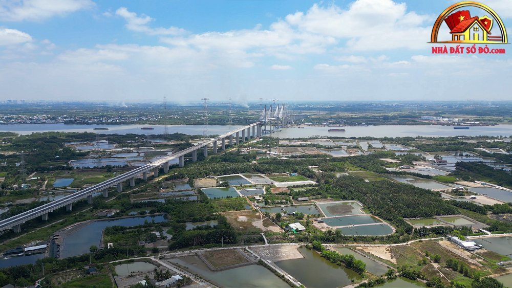 Cây cầu dài hơn 3km trên cao tốc Bến Lức - Long Thành vừa được nối liền- Ảnh 2. Cây cầu dài hơn 3km trên cao tốc Bến Lức - Long Thành vừa được nối liền- Ảnh 2.