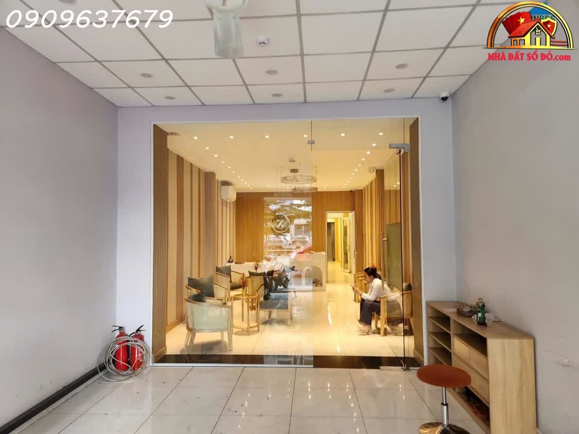 Bán nhà đất Đường Âu Cơ – Phường cũ 14 Quận Tân Bình – Phường mới 14 – Thành phố Hồ Chí Minh Diện tích 115 m² Giá 19.3 tỷ