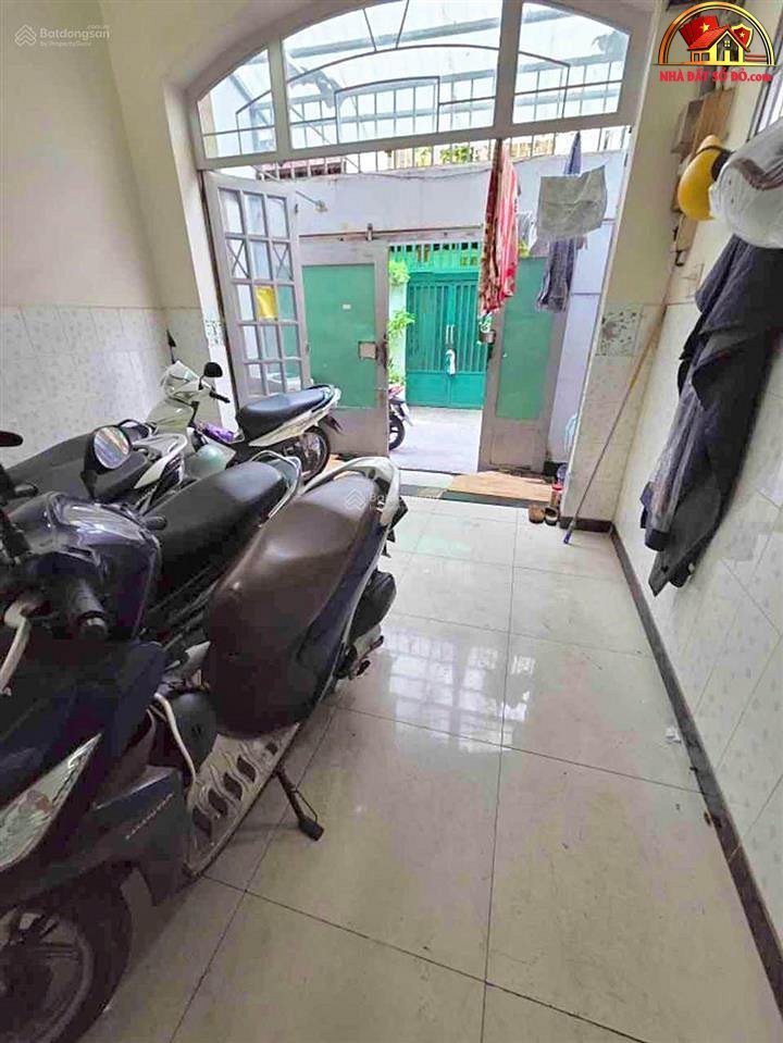 Nhà CHDV Đường Hòa Hảo – Phường cũ 5 Quận 10 – Phường mới 5 – Thành phố Hồ Chí Minh Diện tích 32m2 Giá 7.8 tỷ