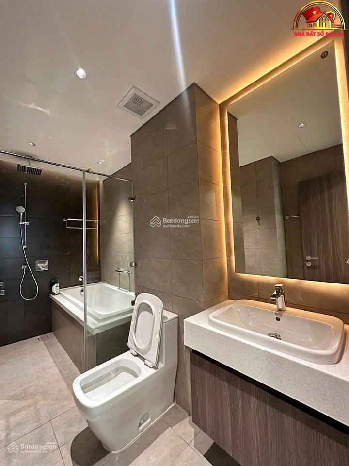 Bán nhà đất Đường Trịnh Đình Thảo – Phường cũ Hòa Thạnh Quận Tân Phú – Phường mới Hòa Thạnh – Thành phố Hồ Chí Minh Diện tích 70 m2 – Giá 3.45 tỷ