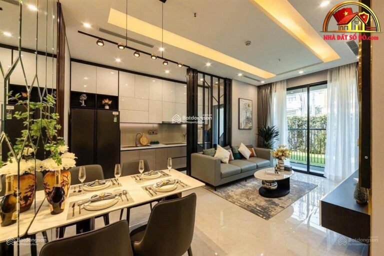 Bán nhà đất Đường Trịnh Đình Thảo – Phường cũ Hòa Thạnh Quận Tân Phú – Phường mới Hòa Thạnh – Thành phố Hồ Chí Minh Diện tích 70 m2 – Giá 3.45 tỷ