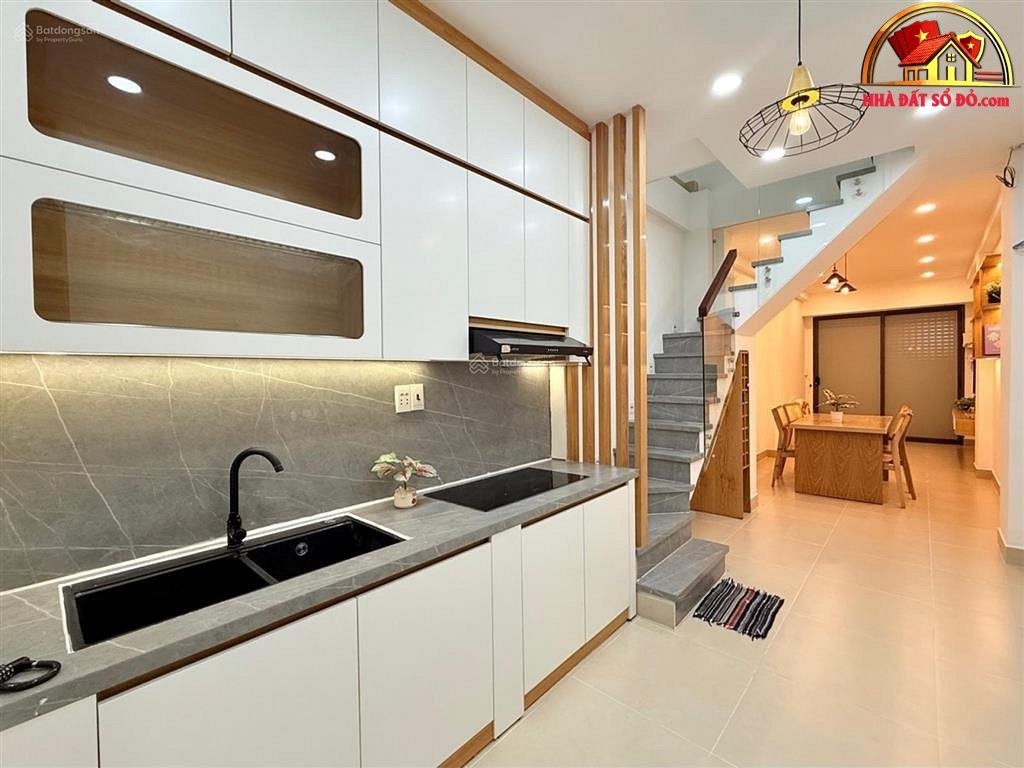 Bán nhà đất Đường 3/2 – Phường cũ 14 Quận 10 – Phường mới 14 – Thành phố Hồ Chí Minh diện tích 31 m2 giá 5950000000