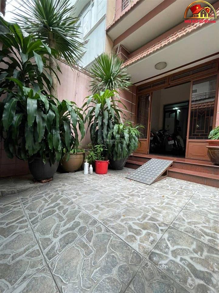 Bán nhà đất Đường 3/2 – Phường cũ Hoà Hưng Quận Không xác định – Phường mới Không xác định – Thành phố Hồ Chí Minh Diện tích 116 m2 – Giá 25 tỷ