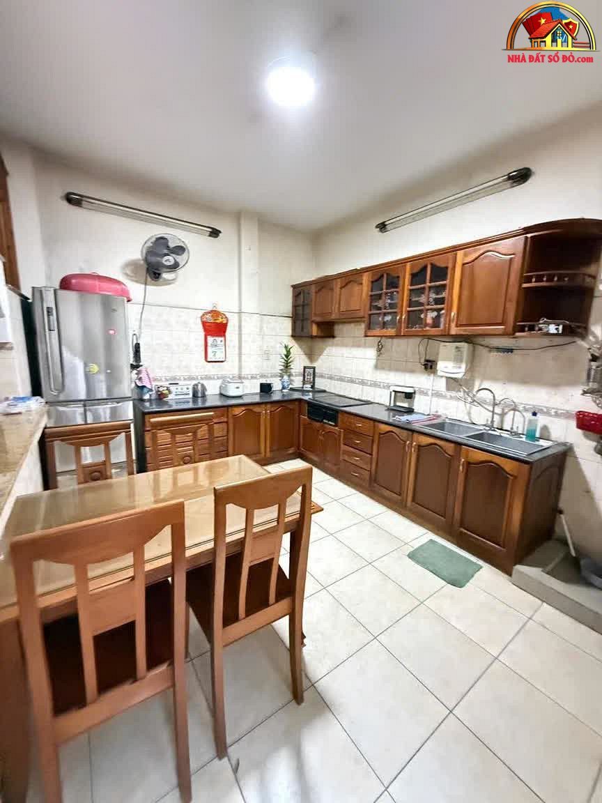 Bán nhà đất Đường Trung Lang – Phường cũ 12 Quận Tân Bình – Phường mới Bảy Hiền – Thành phố Hồ Chí Minh 42 m² 6.8 tỷ