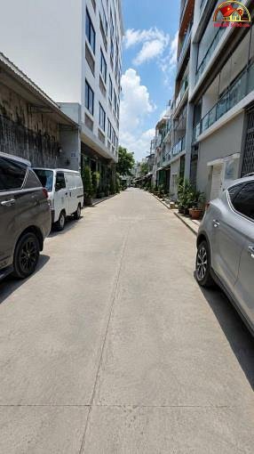 Bán nhà đất Đường Hậu Giang – Phường cũ Không xác định – Quận 6 – Phường mới Không xác định – Thành phố Hồ Chí Minh Diện tích 130 m2 – Giá 10.5 tỷ