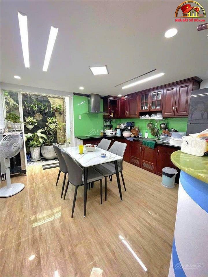 Bán nhà đất Đường Lý Chiêu Hoàng – Phường cũ Không xác định – Quận 6 – Phường mới Không xác định – Thành phố Hồ Chí Minh – Diện tích 57m2 – Giá 5.3 tỷ
