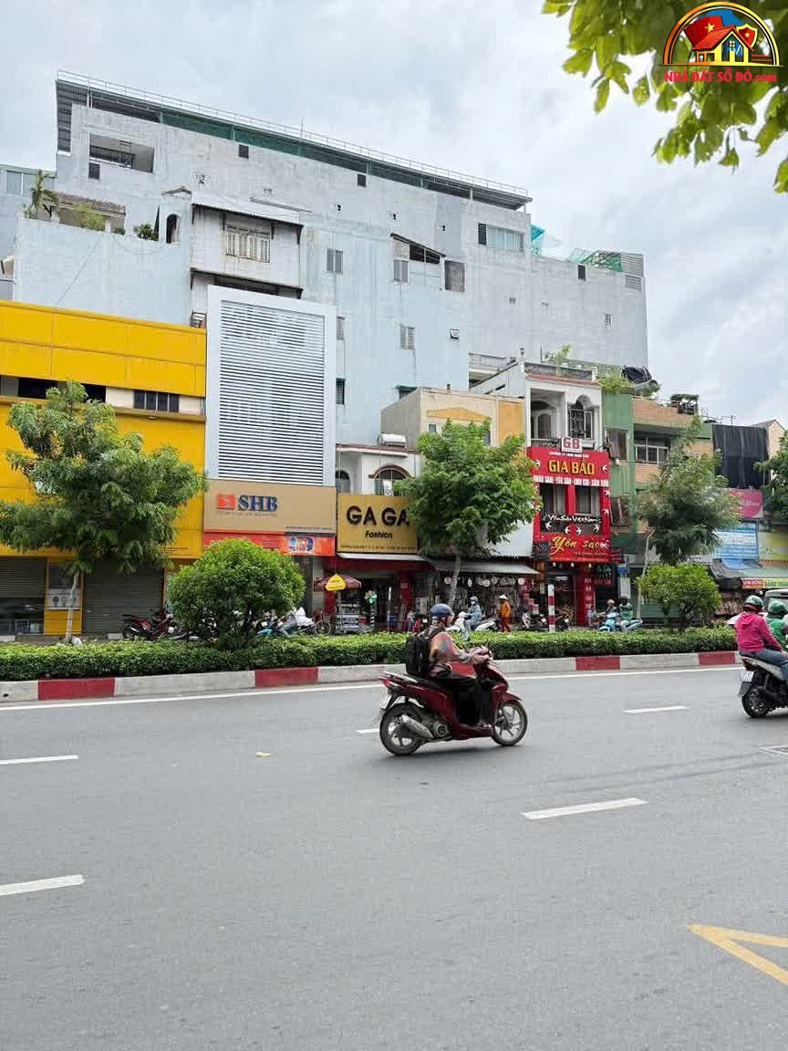 Bán nhà đất Đường Cộng Hòa – Phường cũ 13 Quận Tân Bình – Phường mới 13 – Thành phố Hồ Chí Minh diện tích 17 m² giá 6.8 tỷ