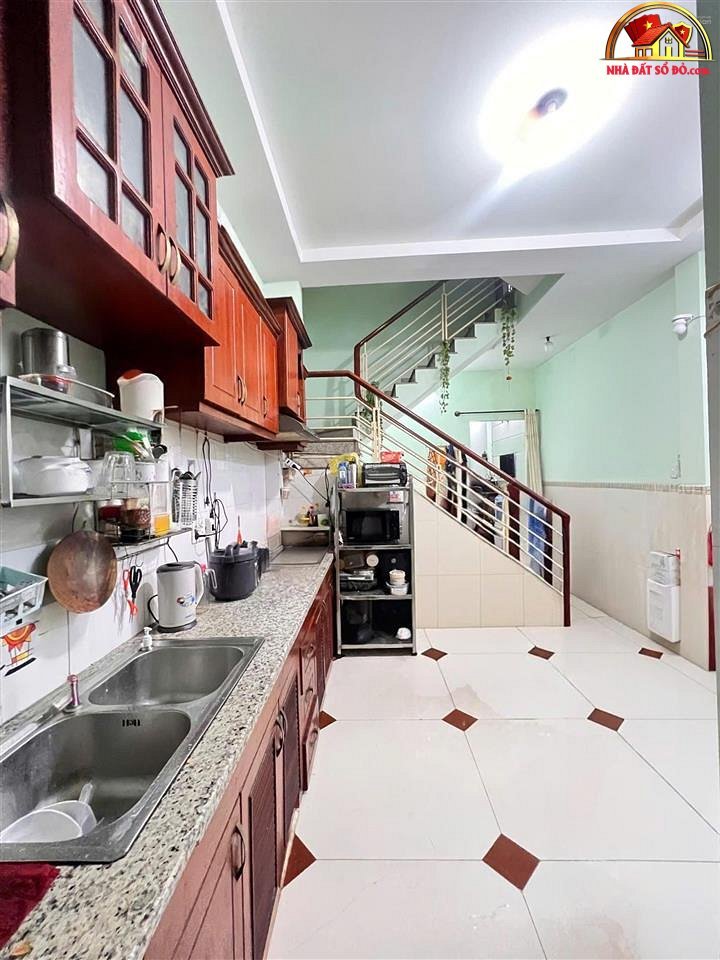 Nhà 4 Tầng Đường Hoà Bình – Phường cũ 5 Quận 11 – Phường mới Không xác định – Thành phố Hồ Chí Minh Diện tích 56 m2 – Giá 6.5 tỷ
