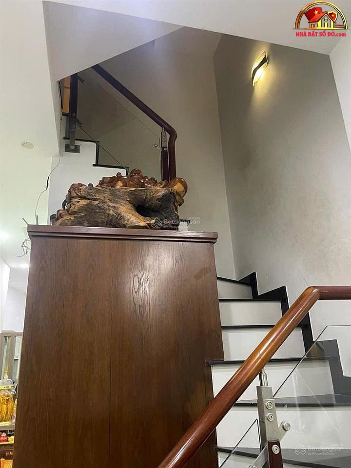 Bán nhà đất Đường Ngô Gia Tự – Phường cũ Không xác định – Quận 10 – Phường mới Không xác định – Thành phố Hồ Chí Minh – Diện tích 41 m2 – Giá 7.5 tỷ